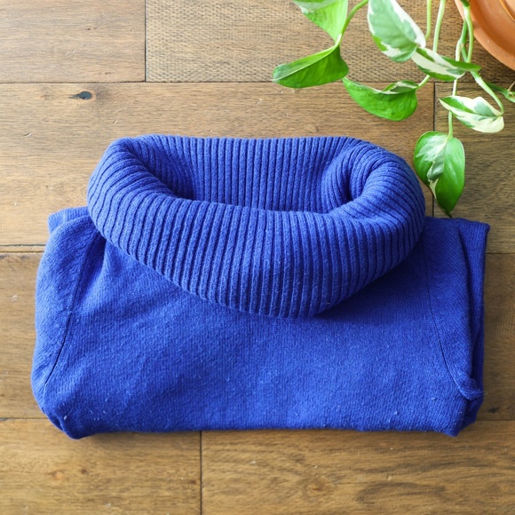 Gap Turtleneck - Picture 1 of 3